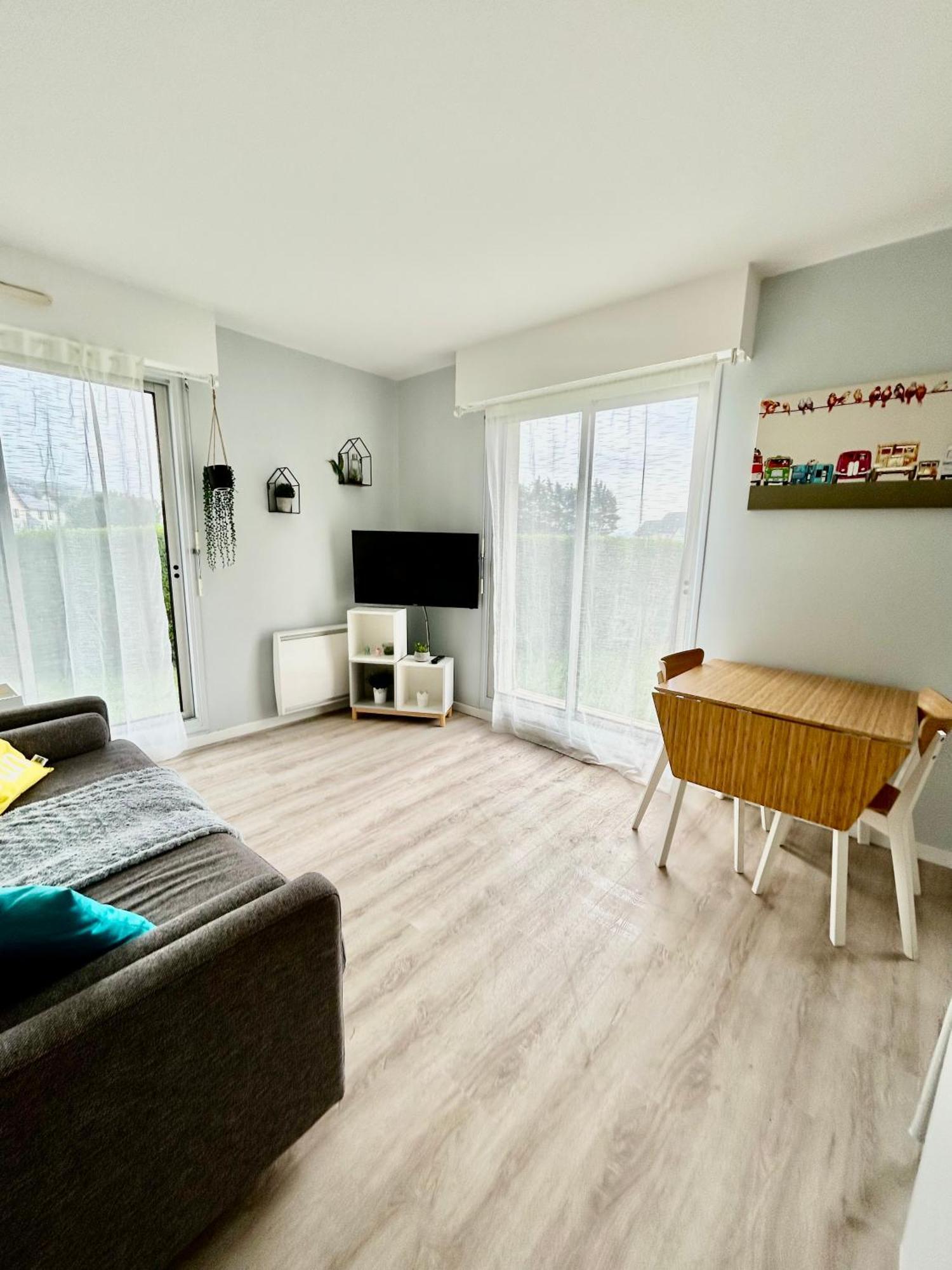 Superbe Appartement Avec Jardin Ensoleille Blonville-sur-Mer Buitenkant foto
