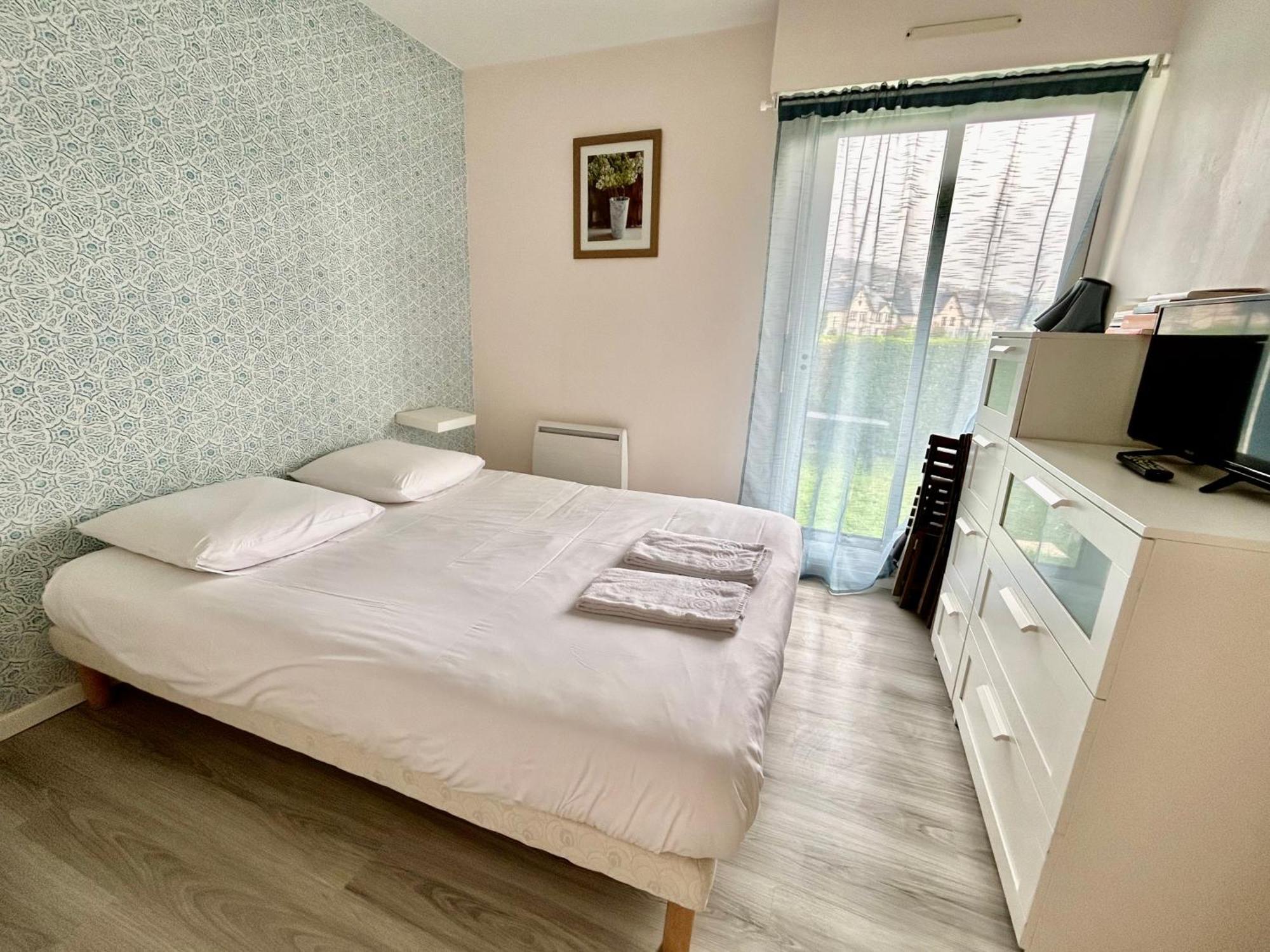 Superbe Appartement Avec Jardin Ensoleille Blonville-sur-Mer Buitenkant foto
